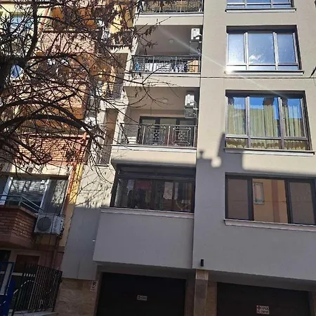 Old Town 3 With Free Private Parking *