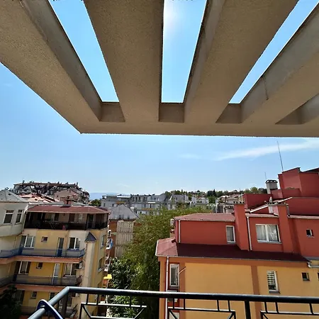 Daire Old Town 3 With Free Private Parking *